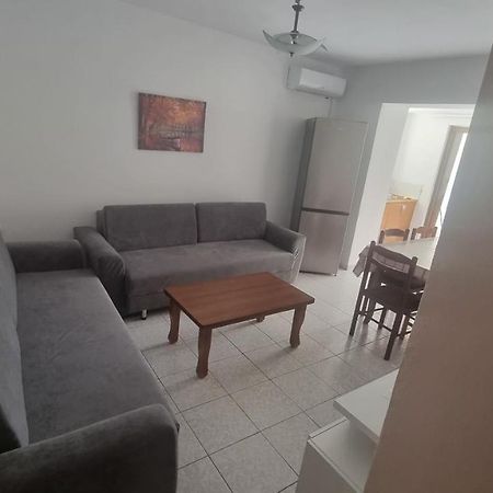 Teemo'S Apartments Sarandë 외부 사진