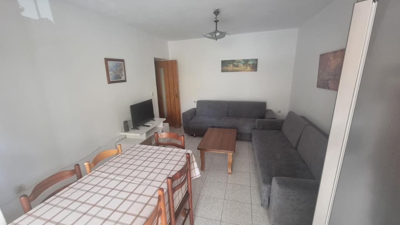 Teemo'S Apartments Sarandë 외부 사진